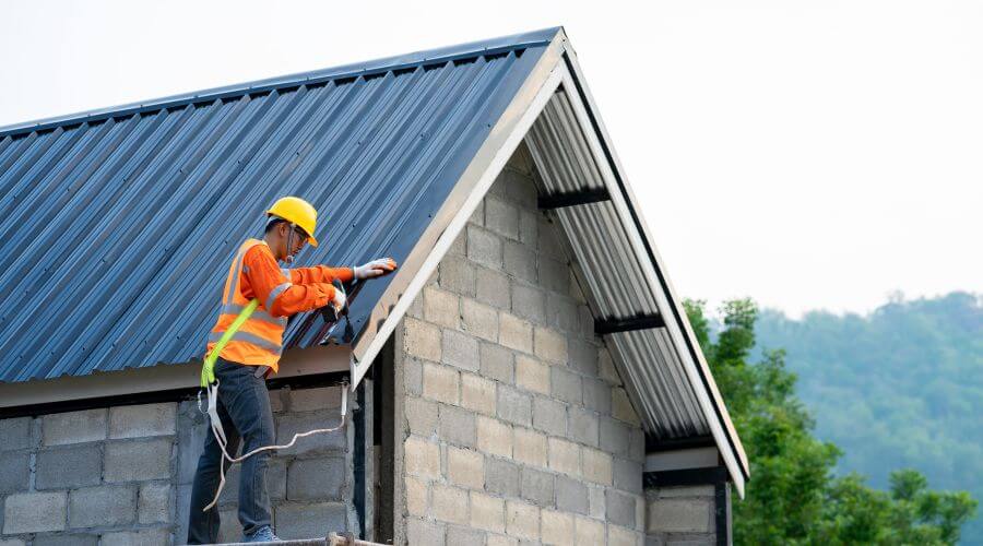 Expert top industrial roofings services in Rowdy, KY